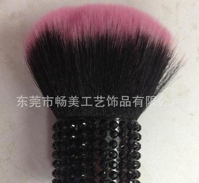 璀璨工藝，點(diǎn)亮生活 東莞工廠一站式貼鉆服務(wù)，打造個(gè)性化時(shí)尚單品